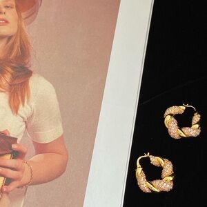 CRYSTAL HAZE Chain Reaction Croissant Hoop Earrings - last one-Final Price🥳